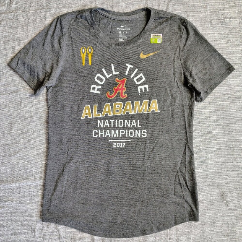 The Nike‎ Tee Alabama Crimson Tide National Champions Shirt 2017 Roll Tide NCAA